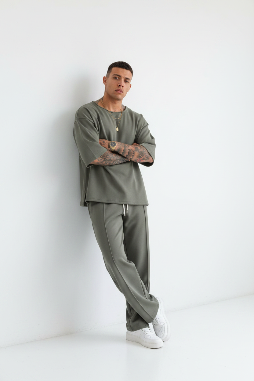 Minimal Co-Ord Σετ Jogger και 3/4 Μπλούζα με Ελαστικό Ύφασμα – Χακί