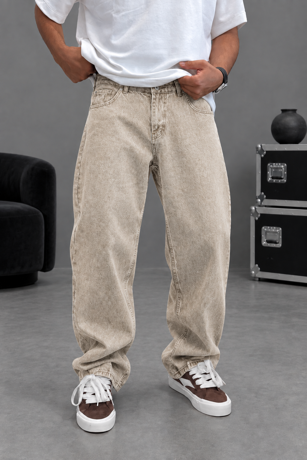Men's relaxed baggy jeans in sand