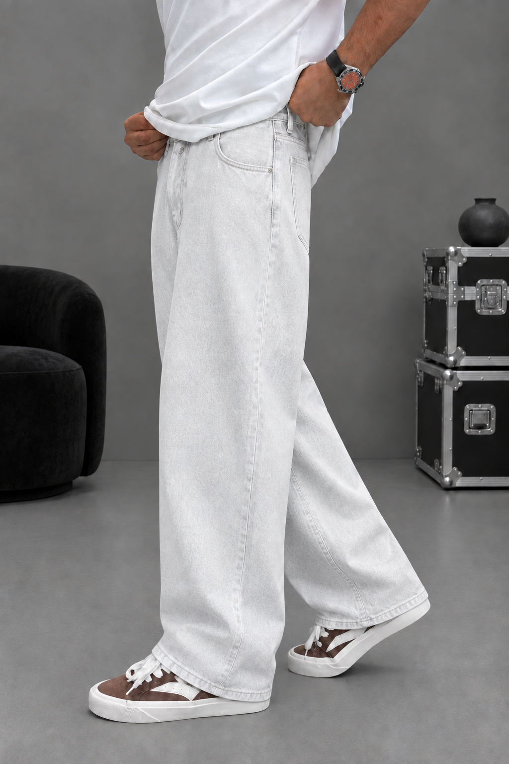 Baggy Skater Bleached Studio Jeans – Ice Grey