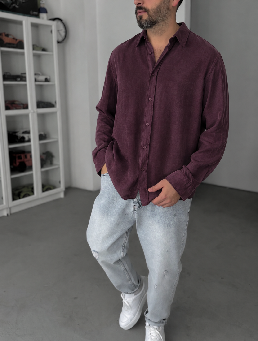 Modal Shirt with Subtle Effect – Burgundy