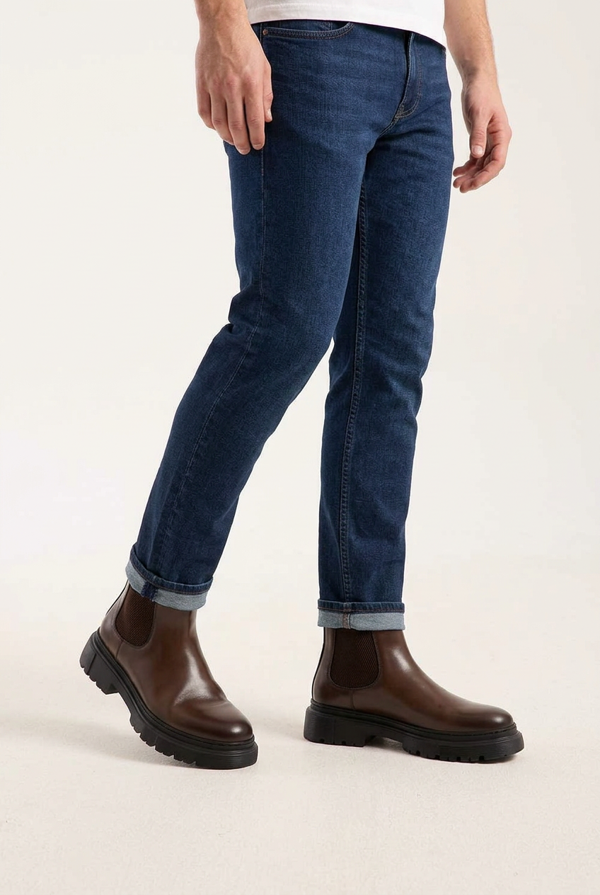 Handmade Leather Ankle Boot with Reinforced Sole – Brown