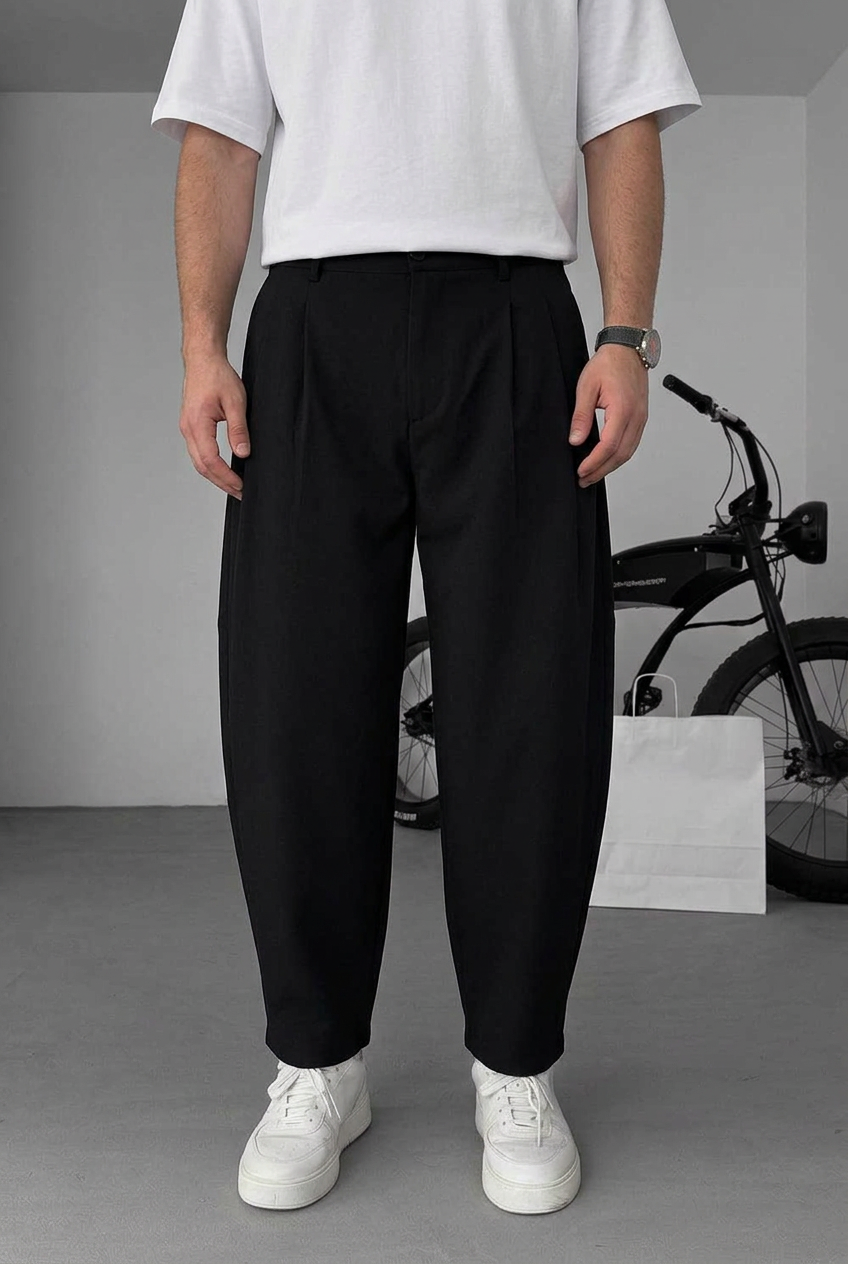Balloon Fit Trousers with Pleats – Black