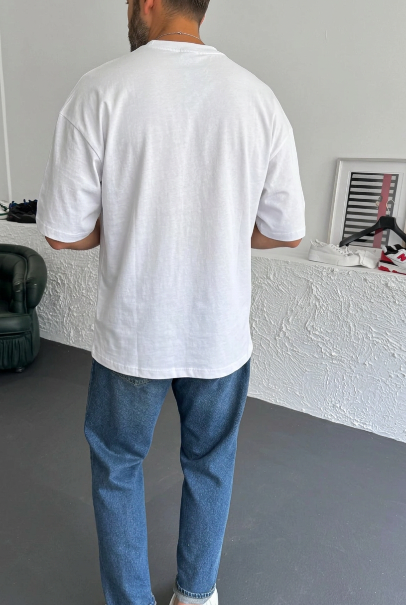 Basic Oversized T-Shirt with Logo – White