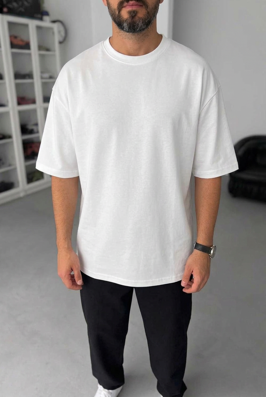 Basic Oversized T-Shirt with Embroidery – White