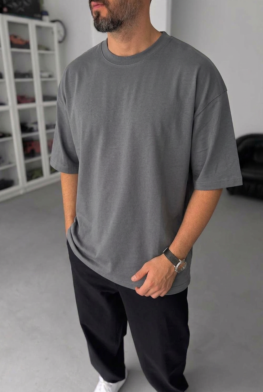 Basic Oversized T-Shirt with Embroidery – Charcoal