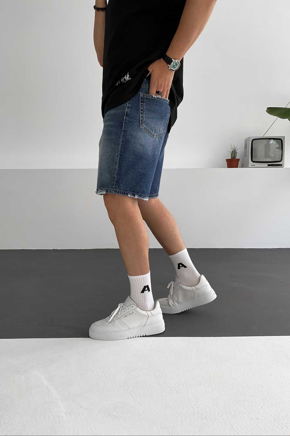 Βερμούδα Denim Relaxed Studio – Ξεβαμμένο Σκουρό Μπλε