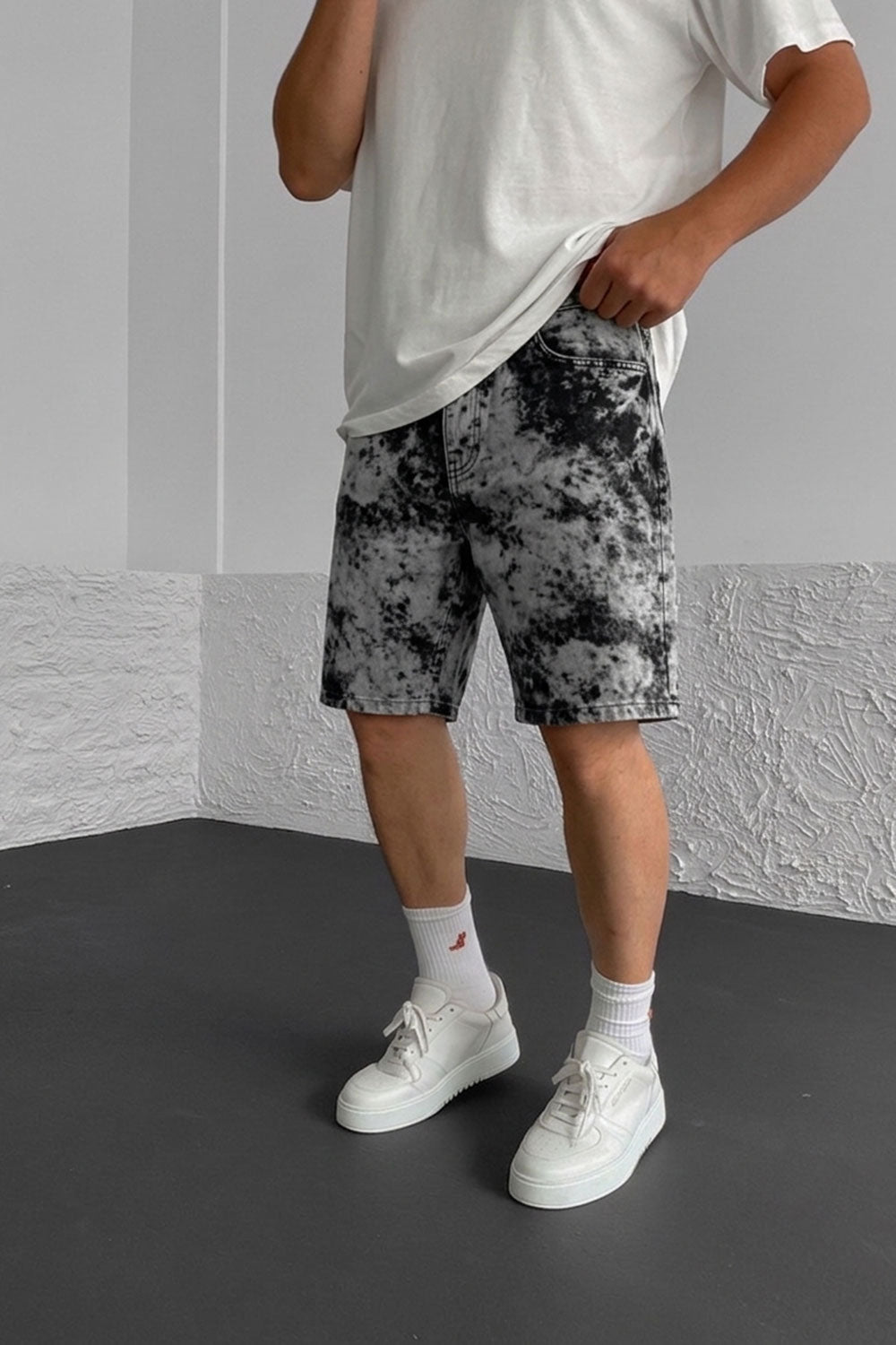 Βερμούδα Denim Relaxed Bleach Tie-Dye Studio – Γκρι / Μαύρο