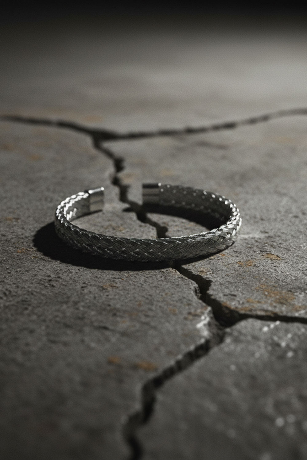 Βραχιόλι Με Επίπεδη Συρμάτινη Πλέξη