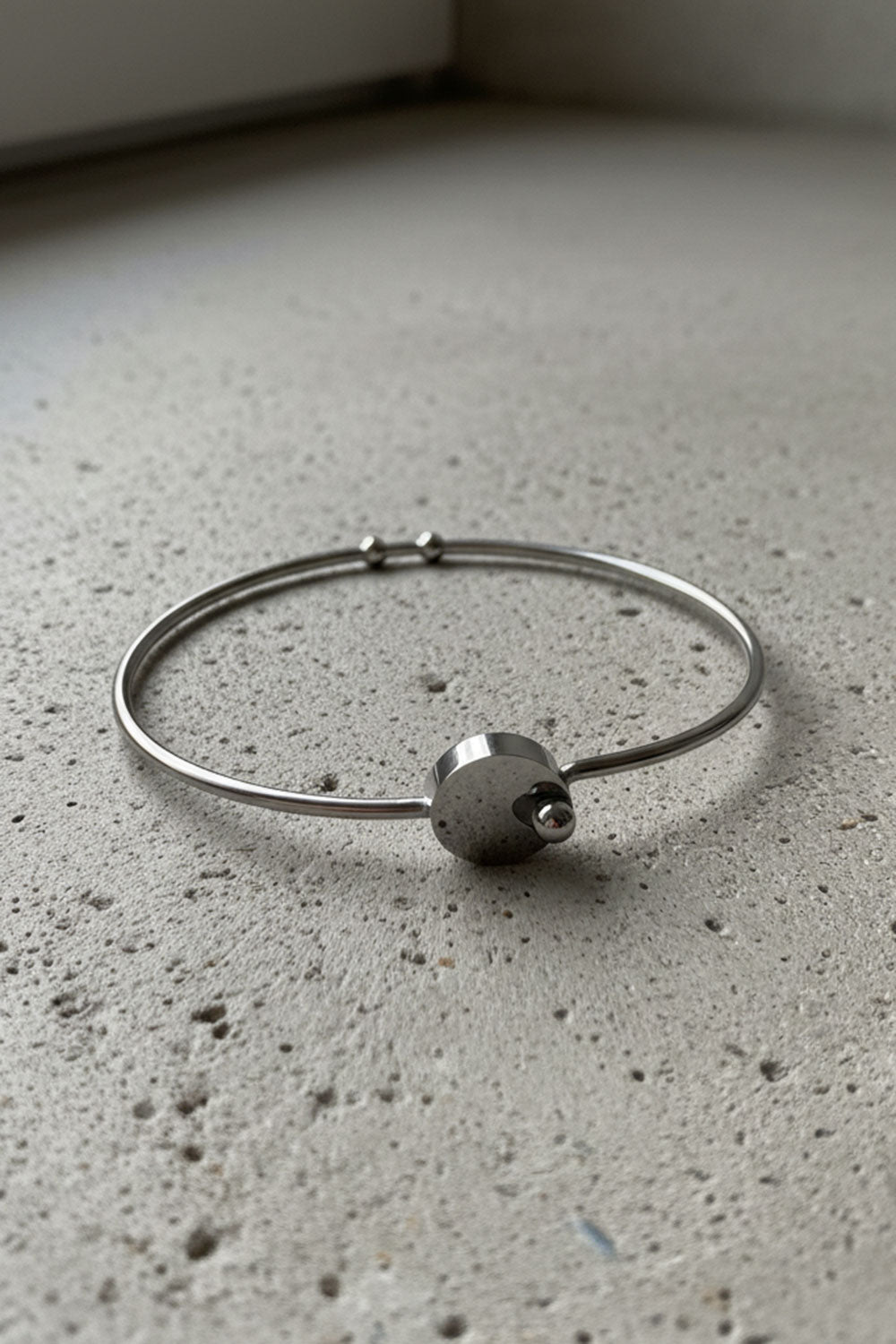 Geometric Wire Cuff Bracelet – Ασημί Minimal