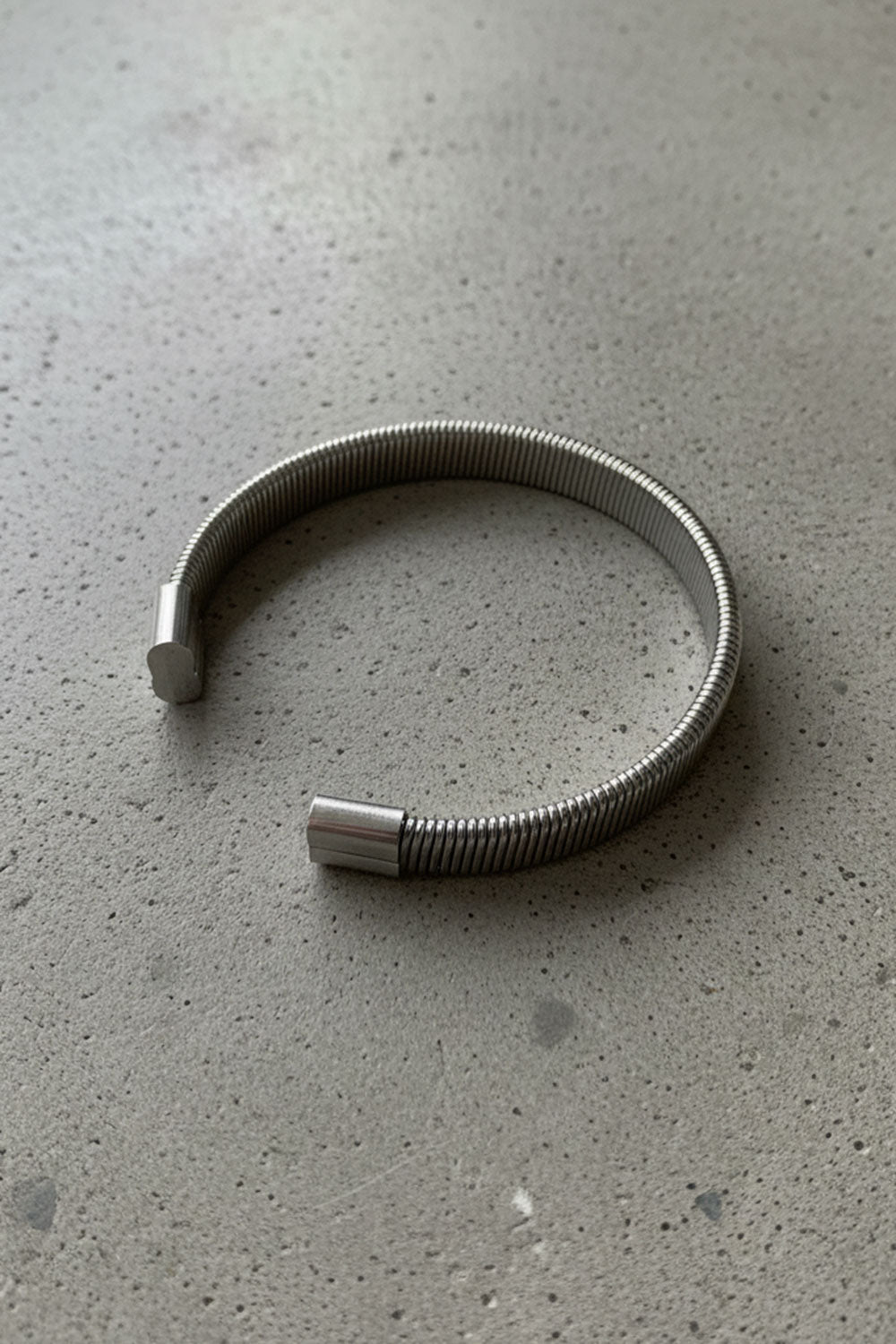 Βραχιόλι Spring Steel Cuff