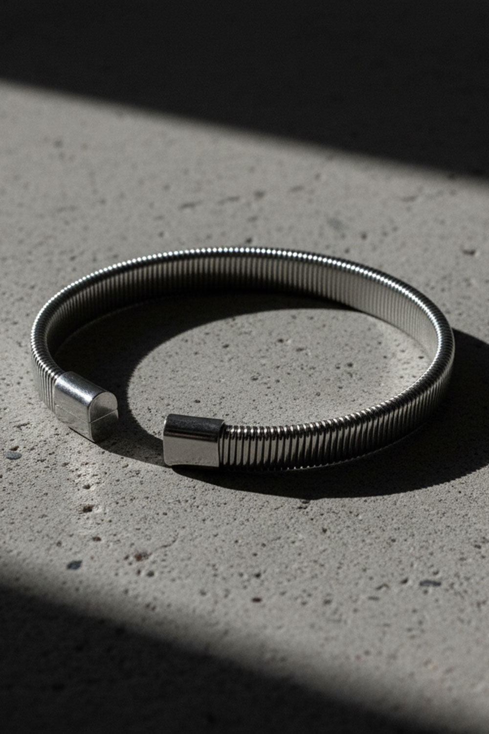 Βραχιόλι Spring Steel Cuff