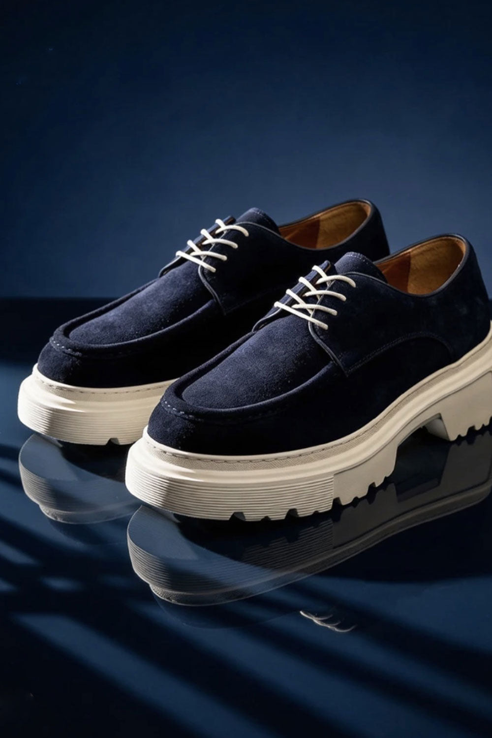 Chunky Suede Sneakers με Ανάγλυφη Σόλα – Μπλε