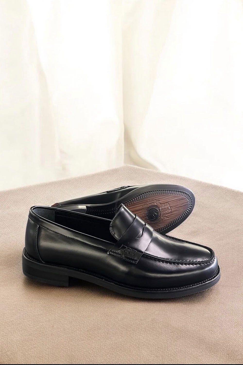 Χειροποίητα Παπούτσια Leather Classic Loafers Studio – Μαύρο
