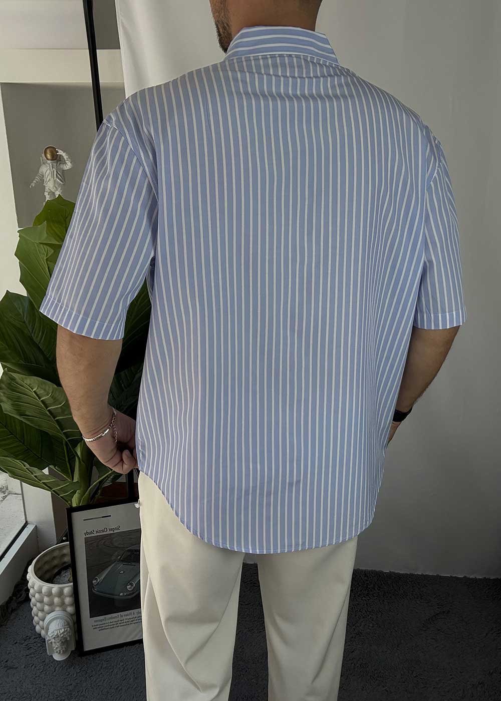 Ριγέ β Oversized Πουκάμισο με Κοντό Μανίκι σε Οβάλ Τελείωμα- Γαλάζιο – 4