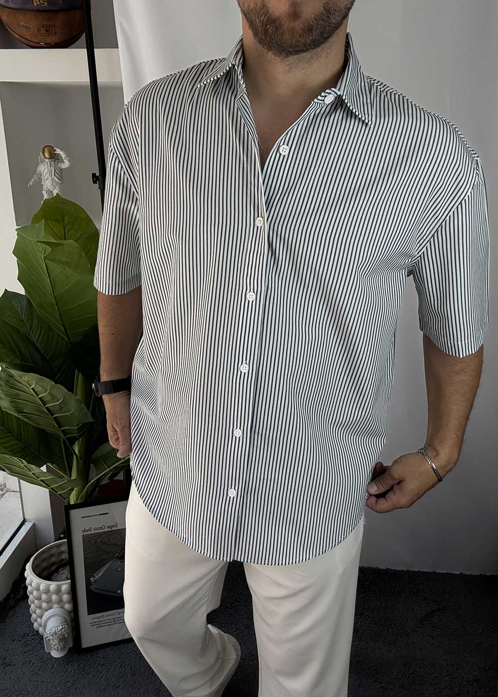 Ριγέ β Oversized Πουκάμισο με Κοντό Μανίκι σε Οβάλ Τελείωμα- Ναυτικό Μπλε – 5