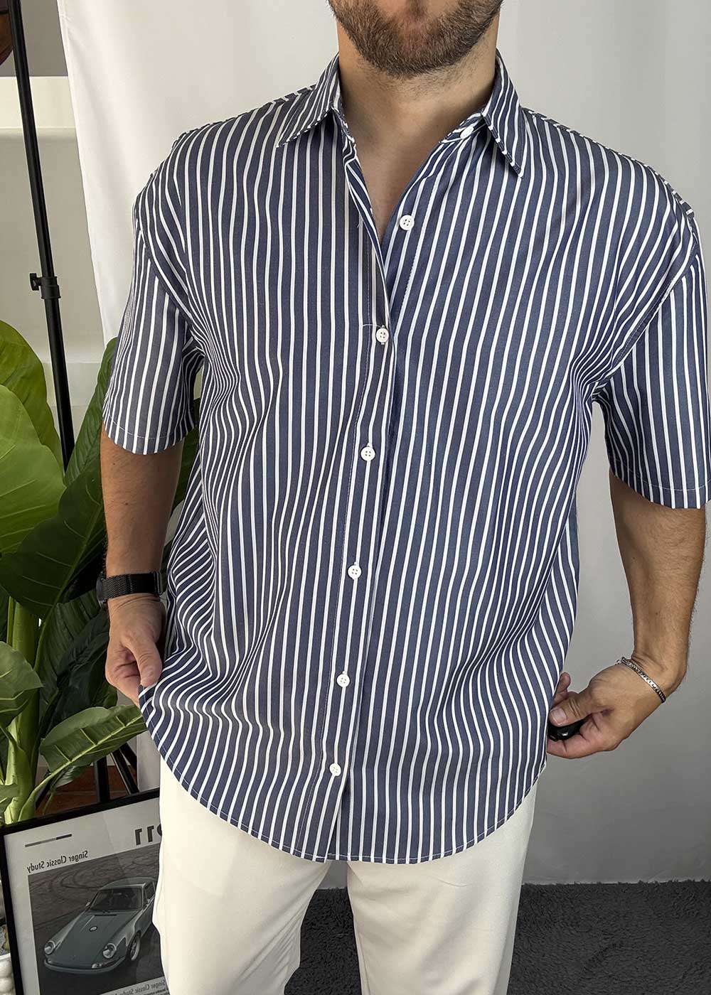 Ριγέ β Oversized Πουκάμισο με Κοντό Μανίκι σε Οβάλ Τελείωμα- Μπλε – 5