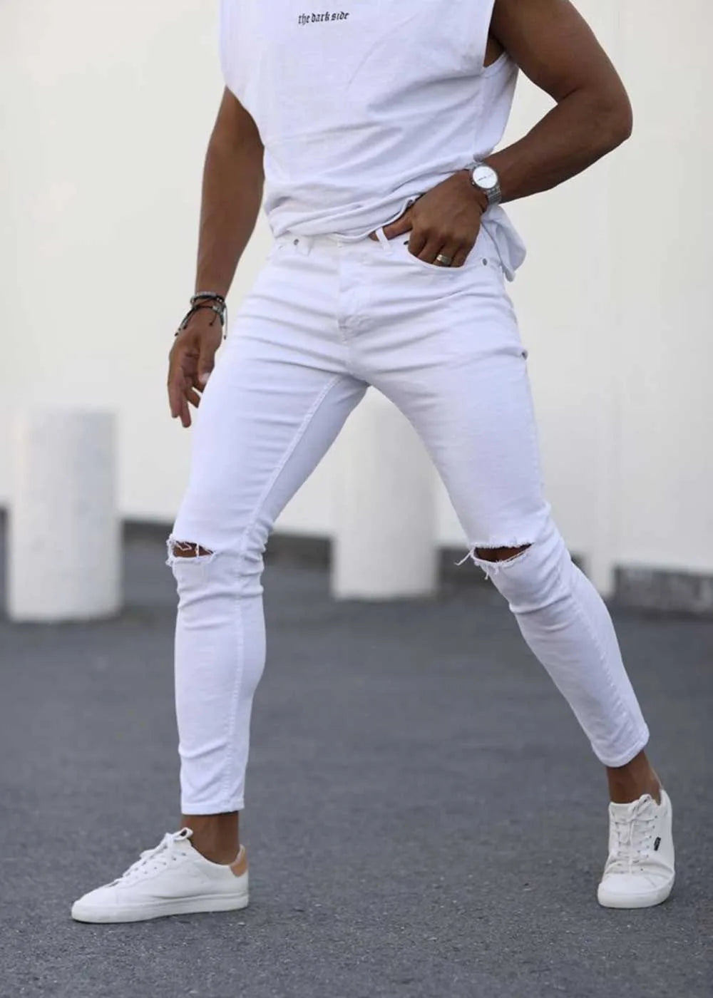 Ripped Skinny Jeans In White