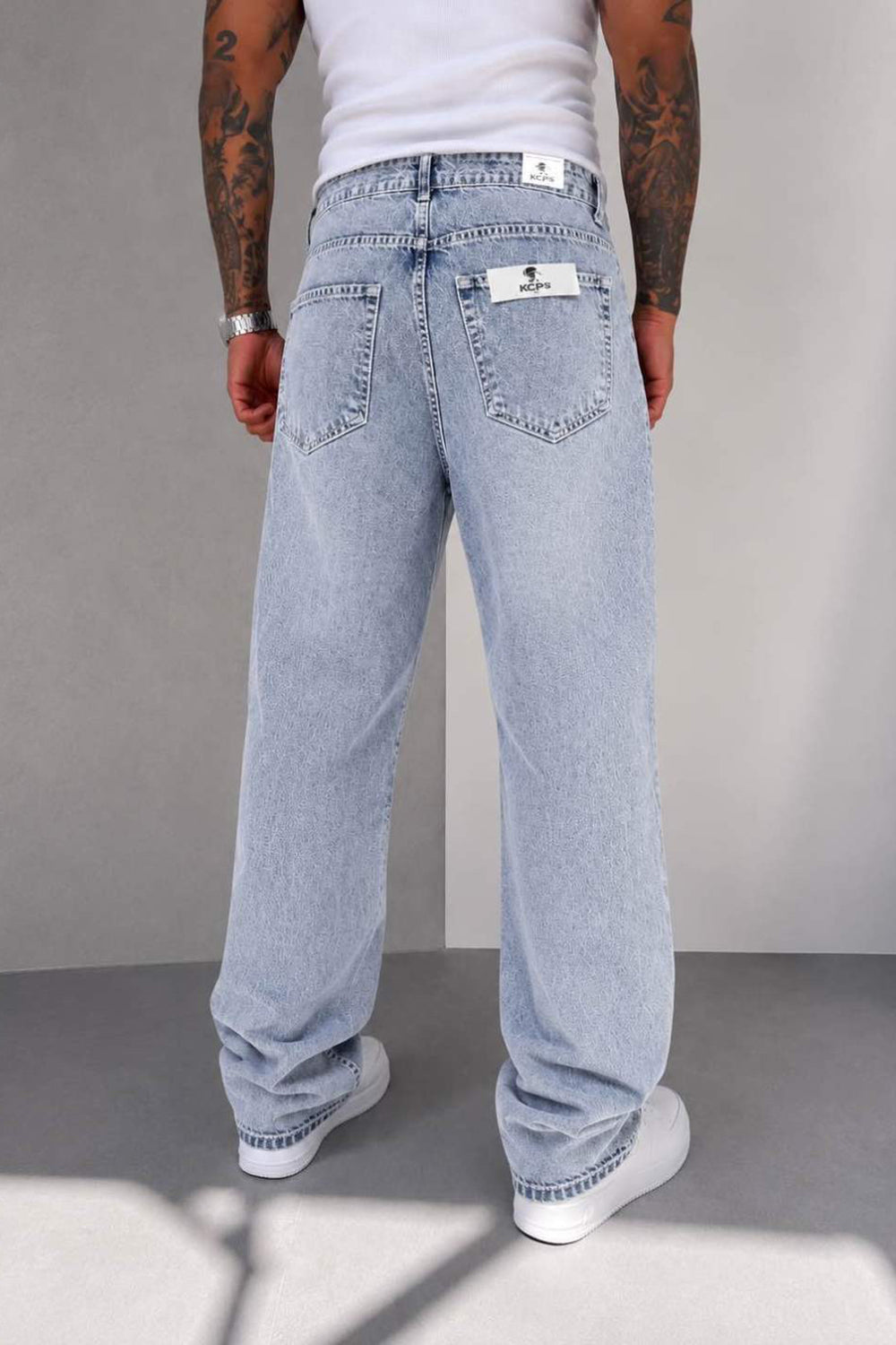 Baggy Τζιν Παντελόνι Straight-Leg με Εφέ Πιτσιλιών Χρώματος