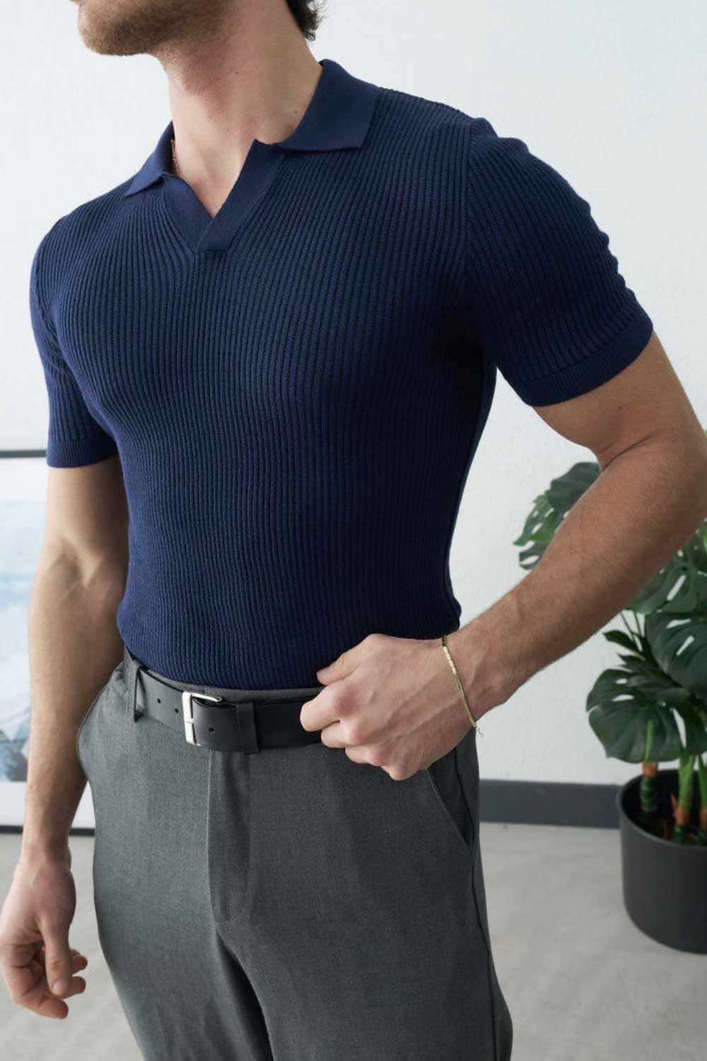 Πλεκτό Μπλουζάκι Polo Ribbed με Ανοιχτό Γιακά – Μπλε