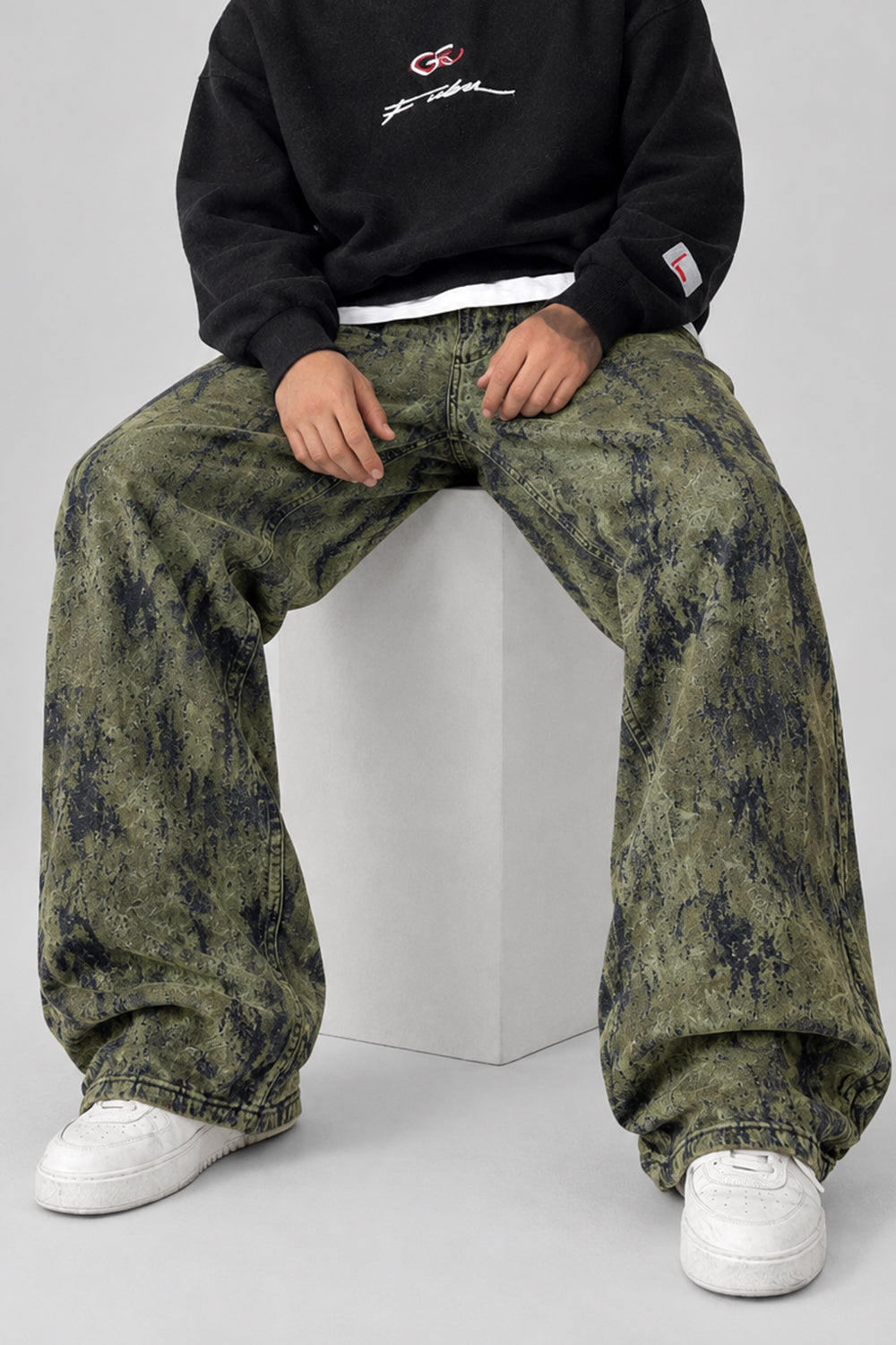 Old School Τζιν/Βελούδινο Παντελόνι Extra Baggy με Εφέ Ξεφτίσματος – Χακί