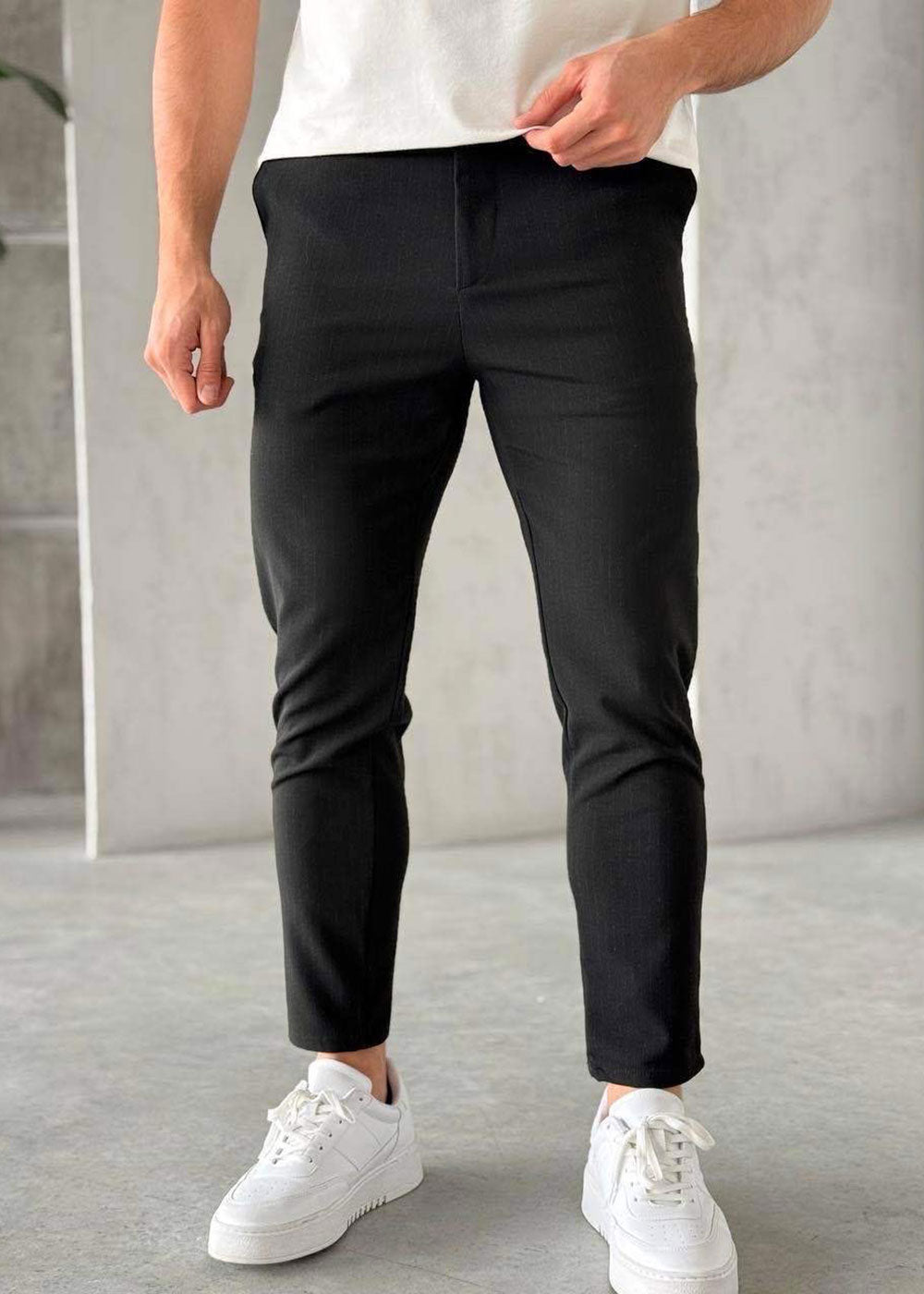 Παντελόνι Tailored Fine-Pinstripe Studio με Διακριτικές Ρίγες – Μαύρο – 4