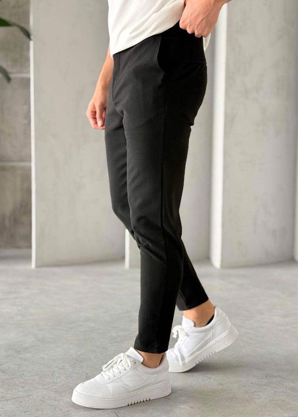 Παντελόνι Tailored Fine-Pinstripe Studio με Διακριτικές Ρίγες – Μαύρο – 3