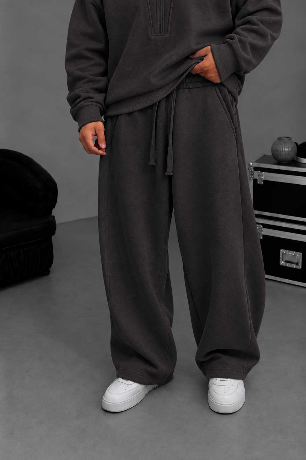 Σετ Φόρμας Crop Scuba Boxy Fit με Μισό Φερμουάρ – Σκούρο Καφέ