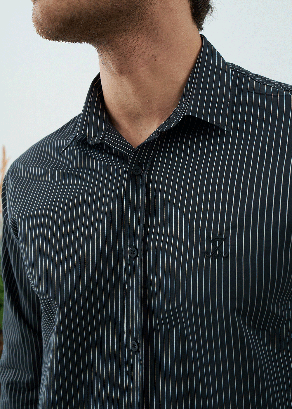 Πουκάμισο Ριγέ Regular-Fit Pinstripe Emblem – Μαύρο – 2
