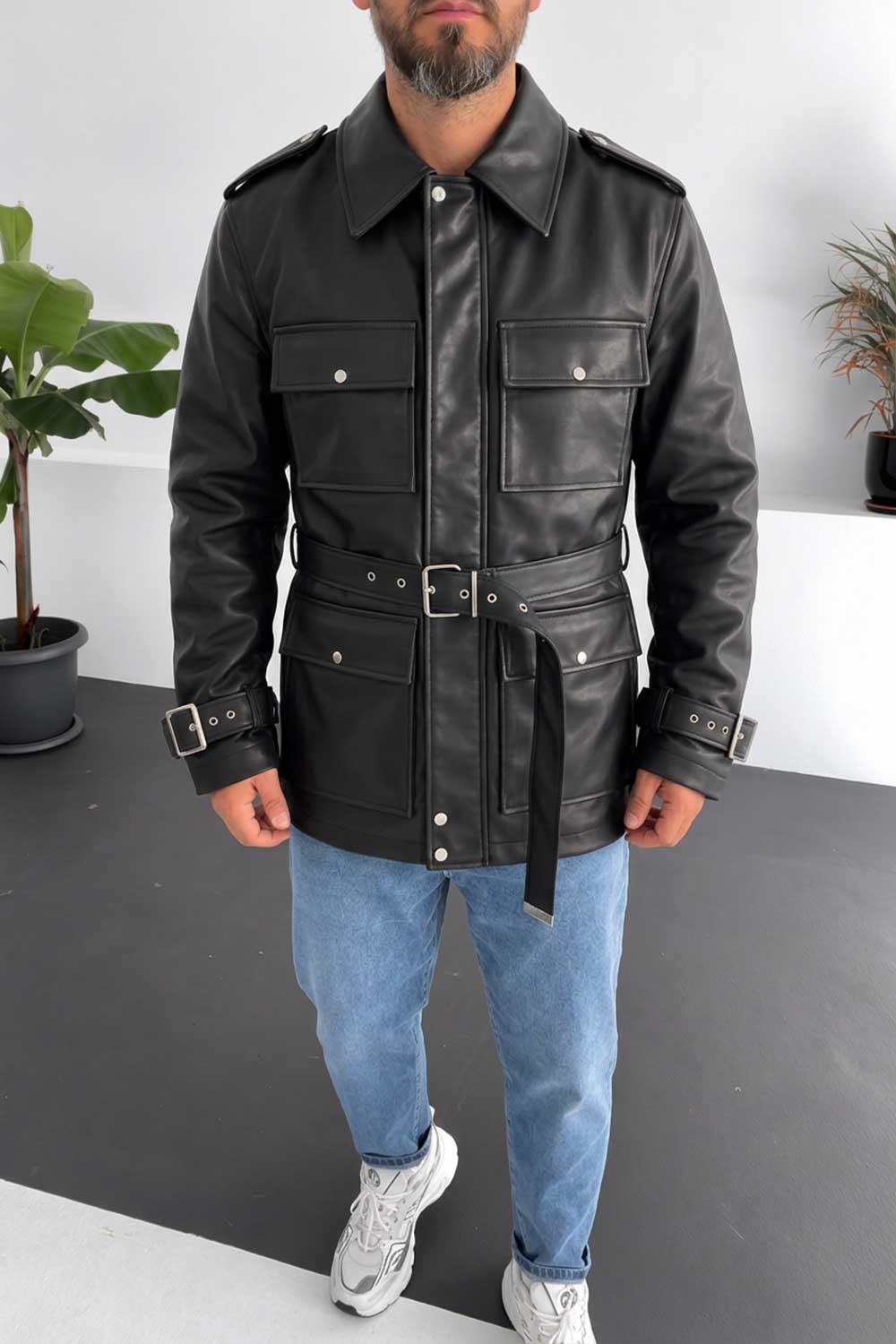 Ανδρικό Leather Jacket με Ζώνη & Τσέπες Cargo – Μαύρο
