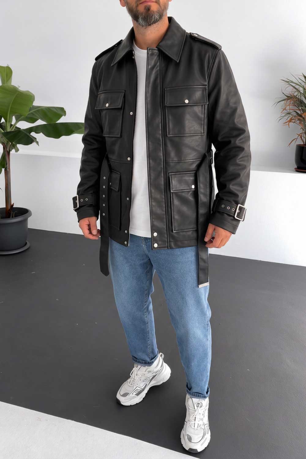 Ανδρικό Leather Jacket με Ζώνη & Τσέπες Cargo – Μαύρο
