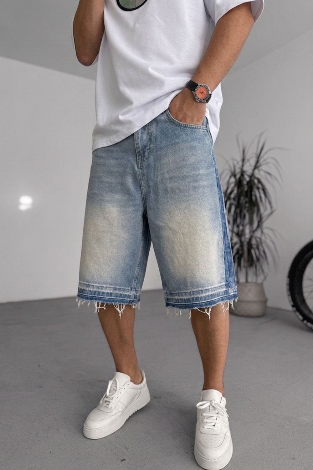 Baggy Denim Βερμούδα με Ξέφτια