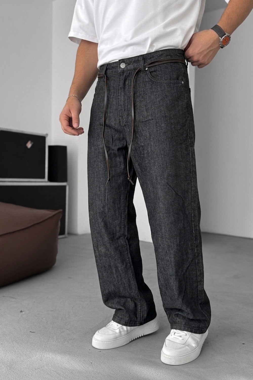 Τζιν Lightweight Baggy-Regular με Δερμάτινη Ζώνη Studio – Σκούρο Γκρι