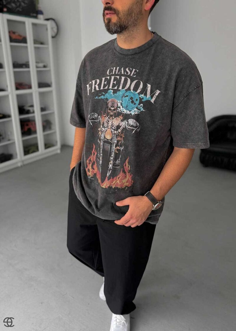 Oversize T-Shirt Freedom Narrative – Ανθρακί – 4