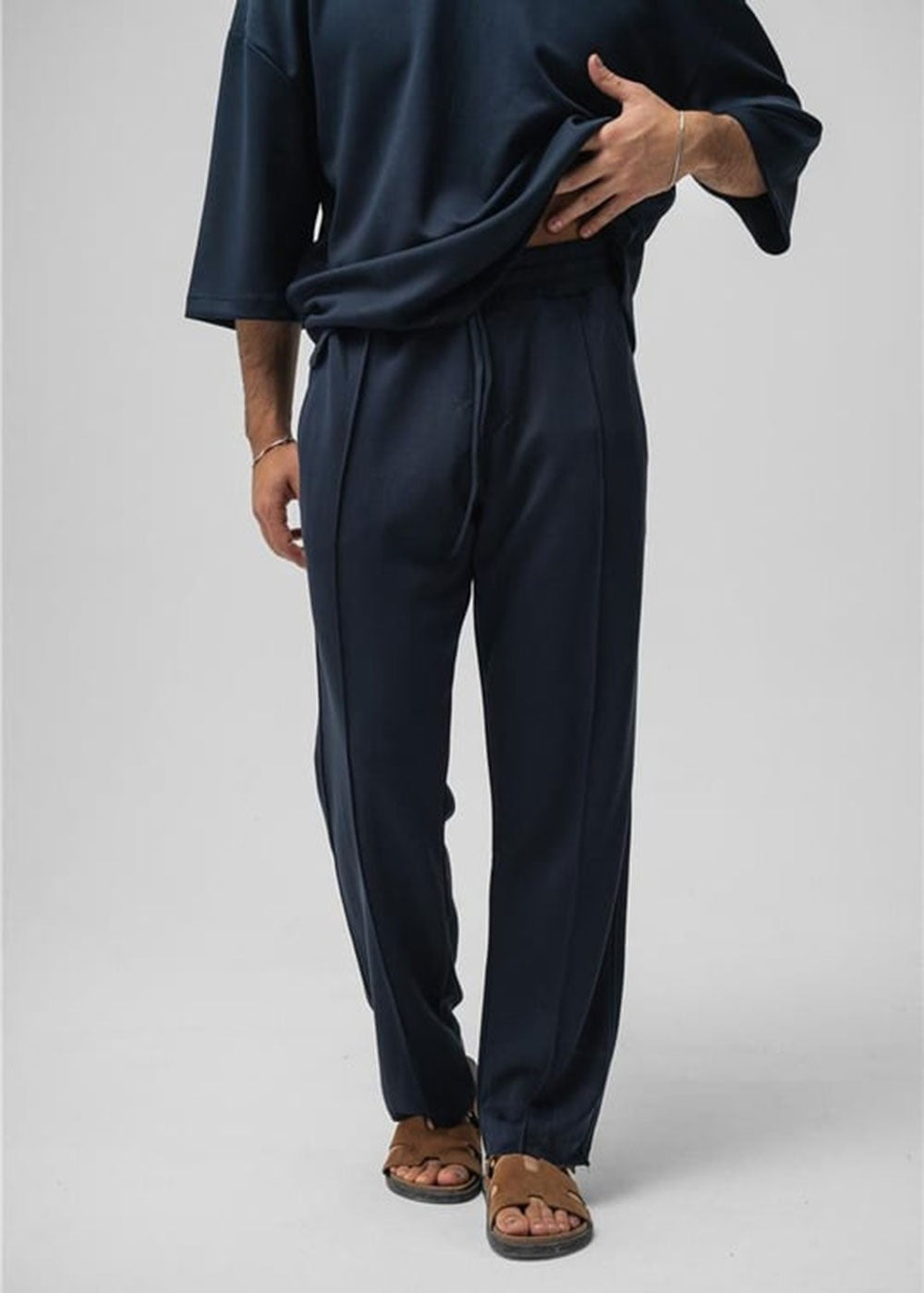 Minimal Co-Ord Set Jogger και 3/4 Μπλούζα με Ελαστικό Ύφασμα – Μπλε – 7