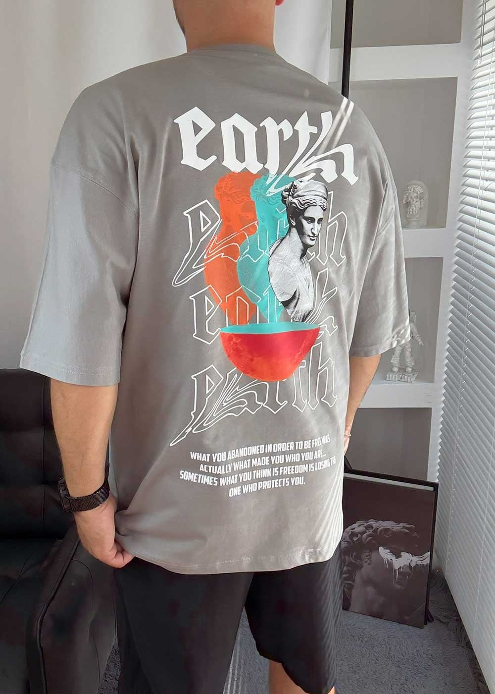 Earth Oversized T-Shirt με Τύπωμα – Γκρι Ανοιχτό – 7