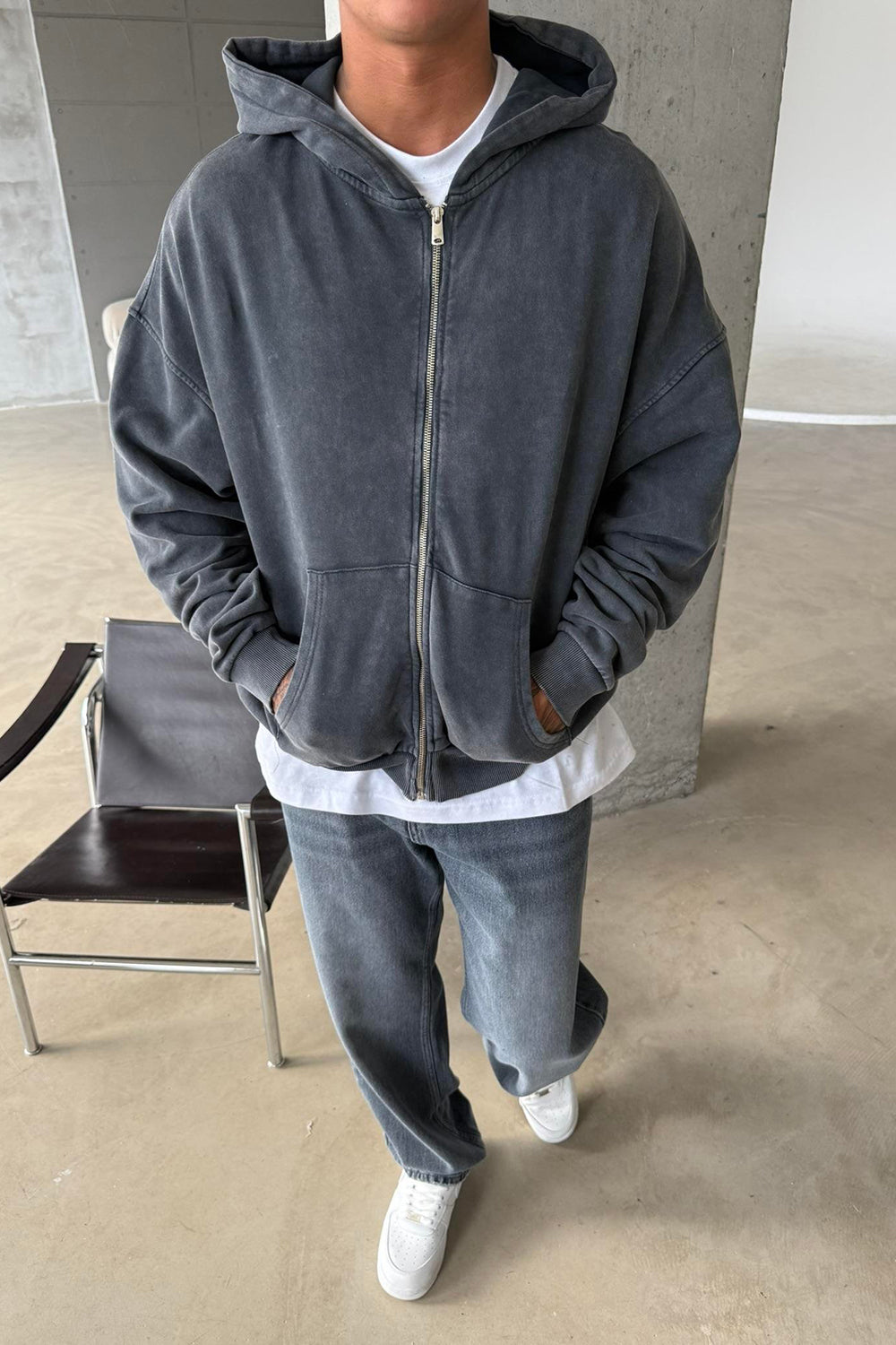 Ζακέτα Φούτερ Acid Wash Oversized με Κουκούλα – Γκρι / Ξεπλυμένο Μαύρο