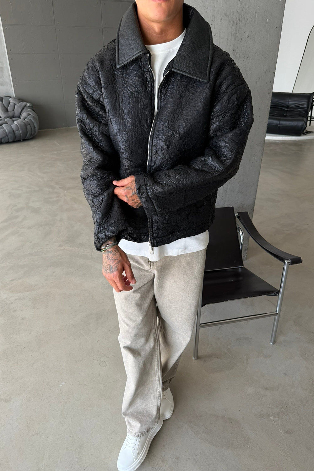 Τζάκετ Oversized Vintage Wash Bomber με Δερμάτινο Γιακά – Μαύρο