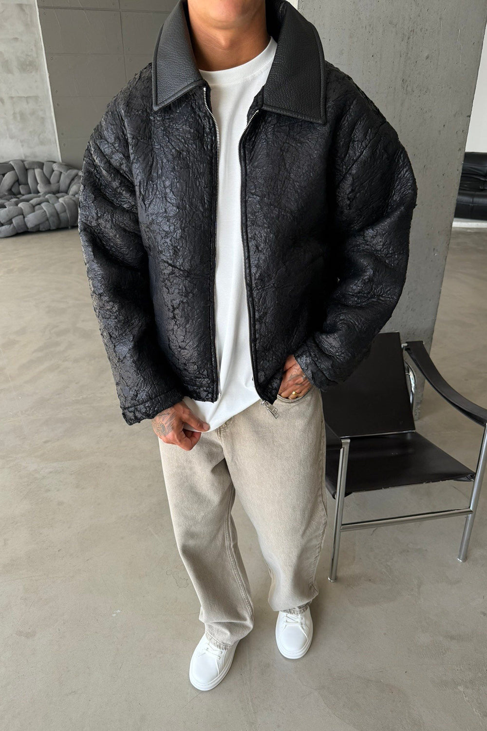 Τζάκετ Oversized Vintage Wash Bomber με Δερμάτινο Γιακά – Μαύρο