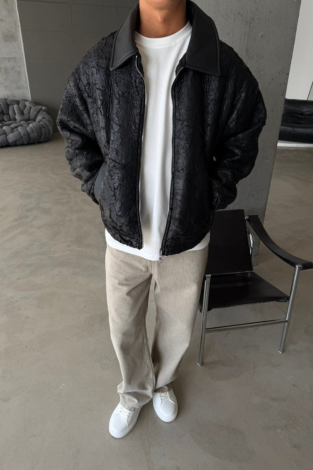Τζάκετ Oversized Vintage Wash Bomber με Δερμάτινο Γιακά – Μαύρο