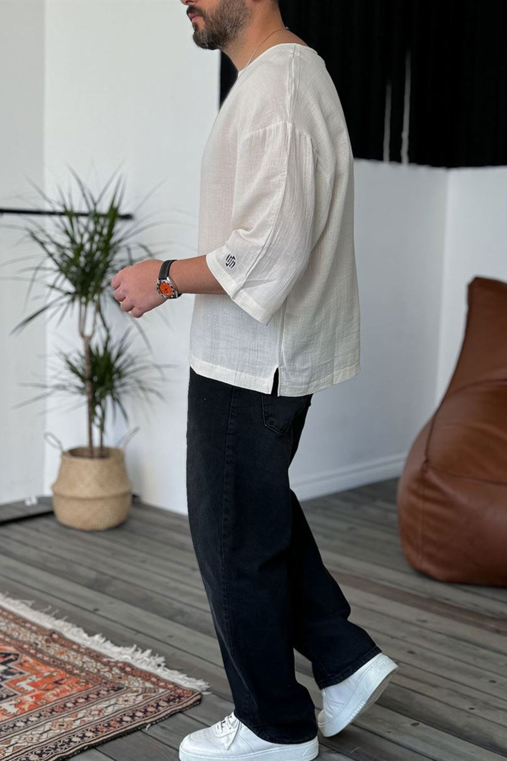 Three-Quarter 3/4 Sleeve T-Shirt σε Ύφανση Μουσελίνα – Μπεζ