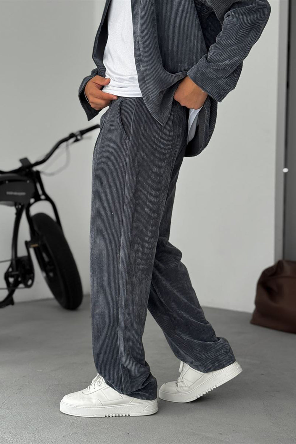 Ανδρικό Σετ Κοτλέ Oversized Πουκάμισο & Baggy Παντελόνι-Ανθρακί