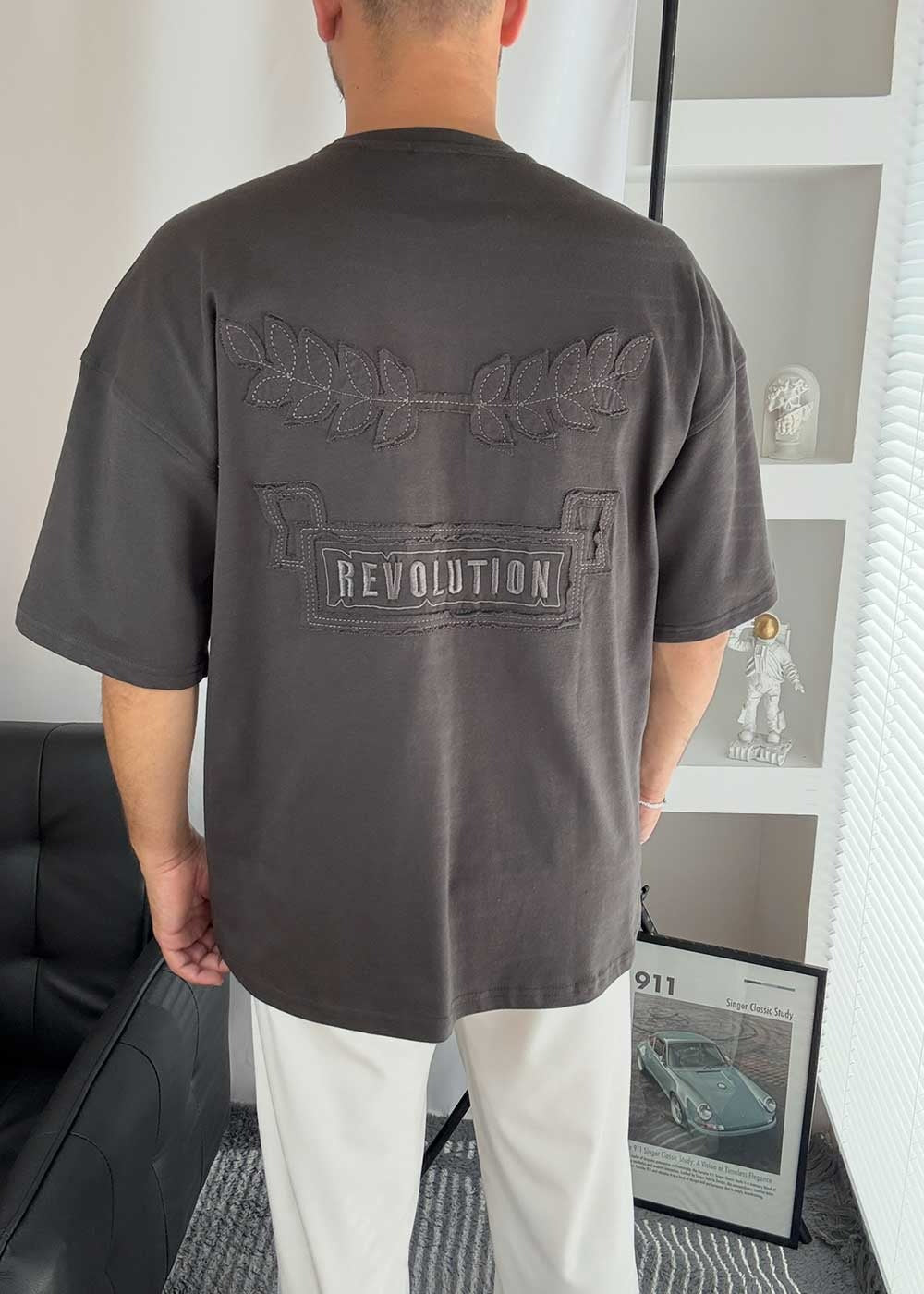 Oversized T-Shirt Revolution Με Κέντημα – Ανθρακί