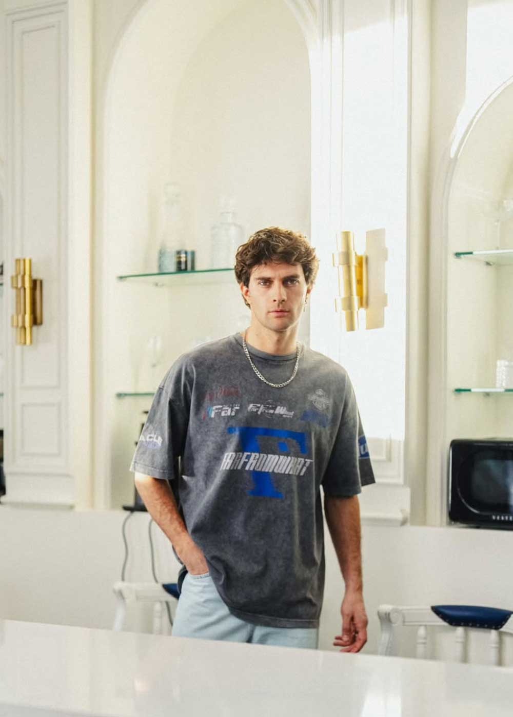 Washed Oversized T-Shirt με Vintage College Print – Σκούρο Γκρι