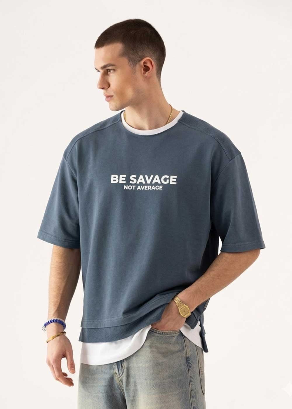 Be Savage Oversized T-Shirt με Τύπωμα και Ακατέργαστο Γιακά – Μπλε Ζαφείρι
