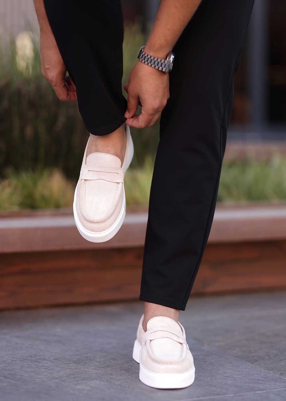 Suede Loafers με Λευκή Σόλα – Μπεζ