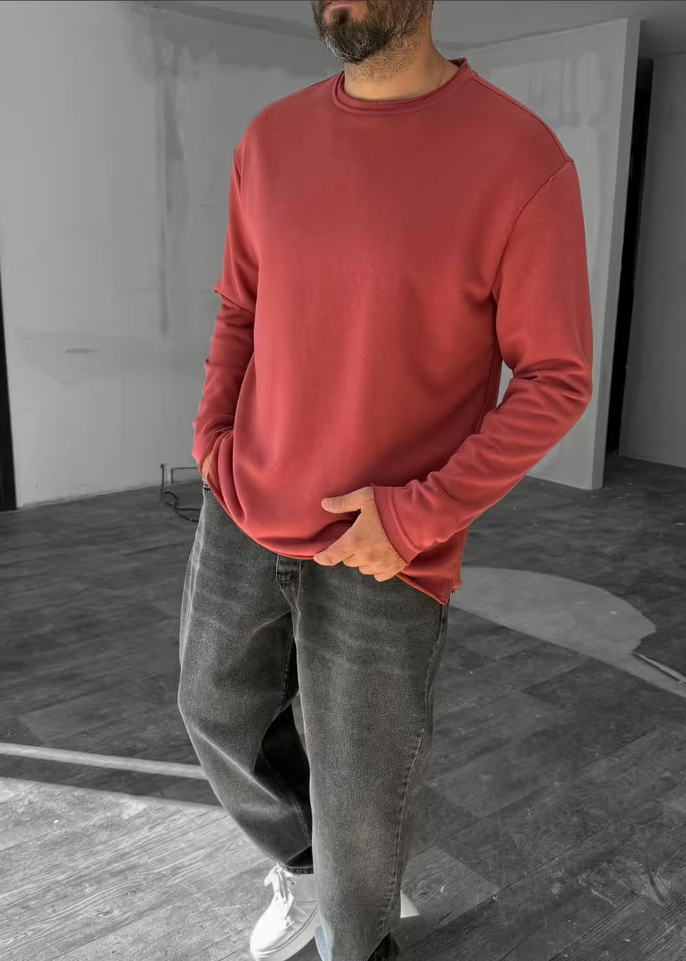 Oversized Λεπτή Μπλούζα Φούτερ Με Ξέφτια Στον Γιακά Και Στα Μανίκια - Σάπιο Μήλο