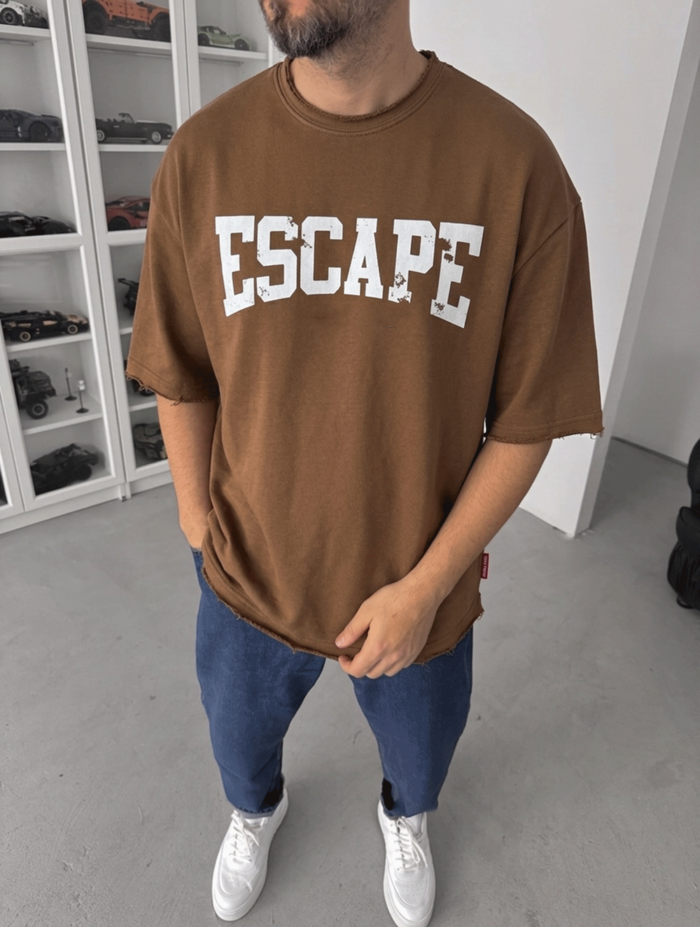 Oversized T-Shirt Escape- Καφέ – 3