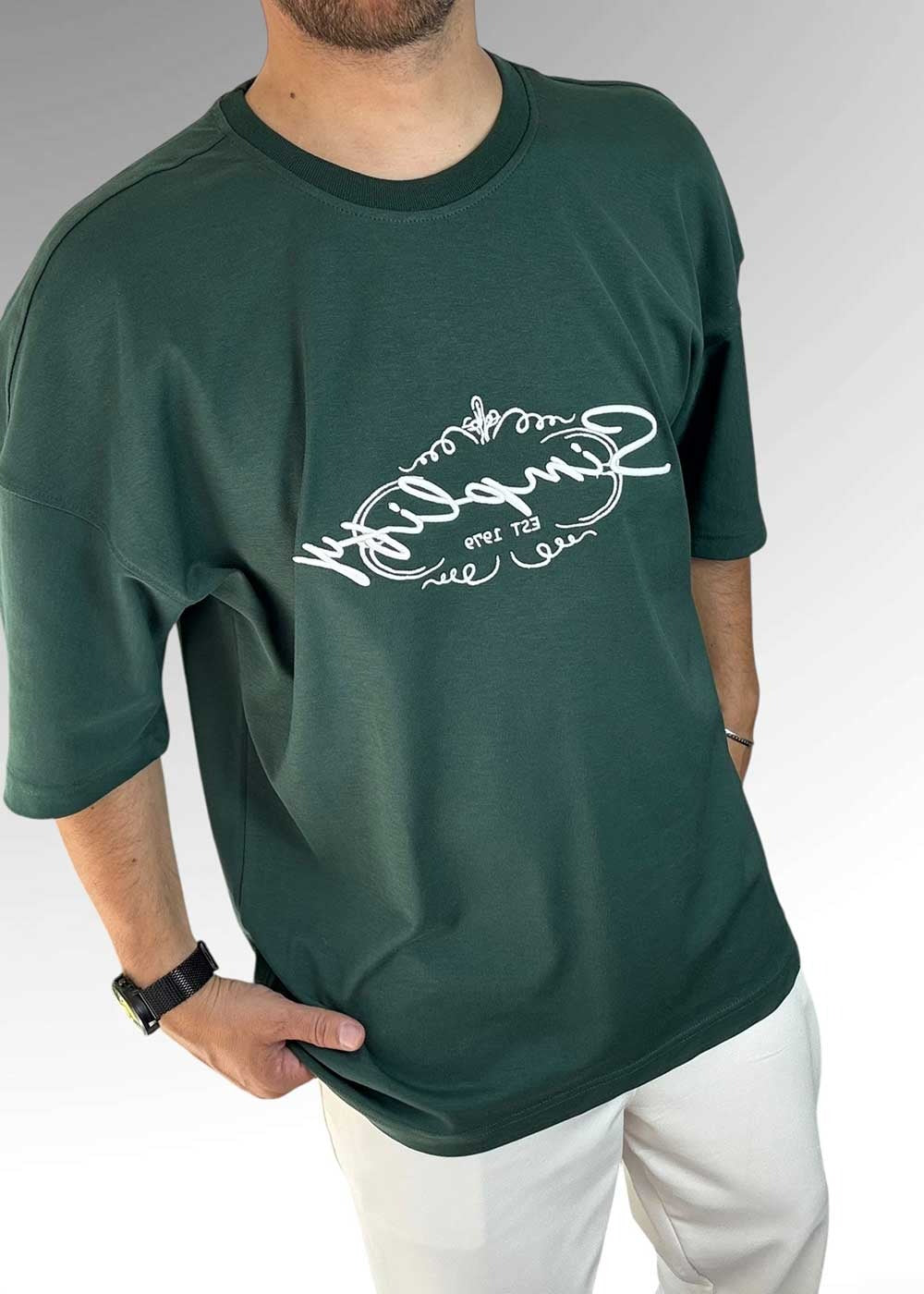 Simplify Oversized T-Shirt με Κεντημένο Λογότυπο – Πράσινο Σμαραγδί