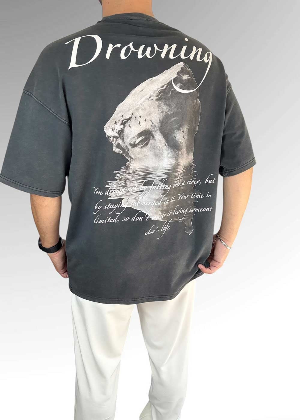 Drowning Oversized T-Shirt με Τύπωμα – Ανθρακί Ξεβαμμένο