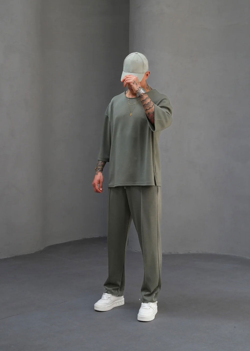 Minimal Co-Ord Σετ Jogger και 3/4 Μπλούζα με Ελαστικό Ύφασμα – Χακί